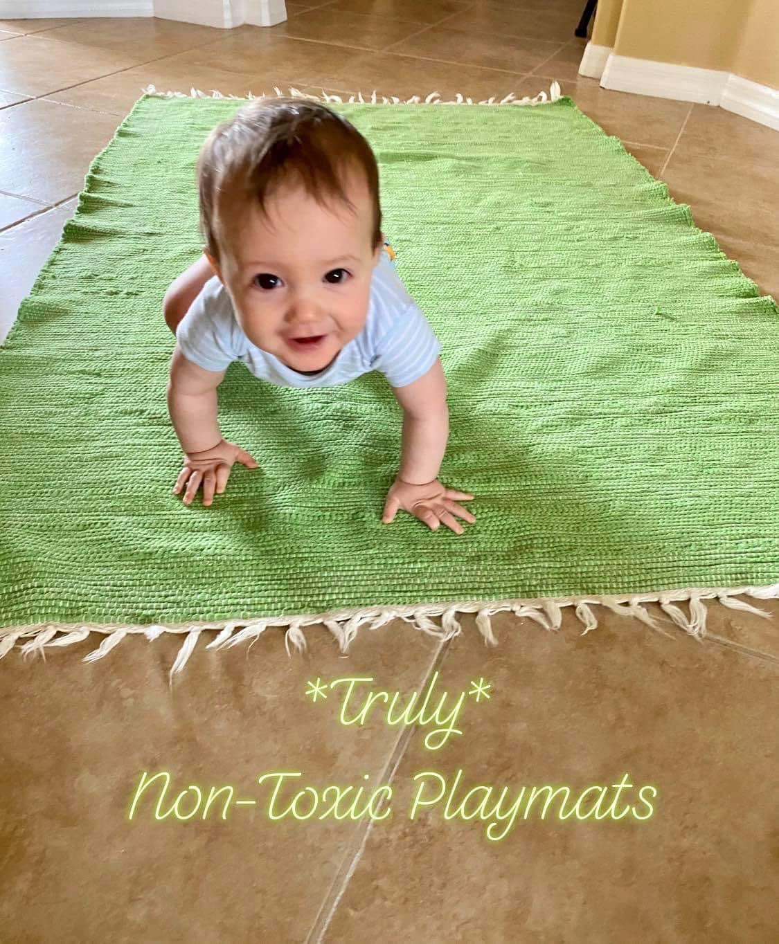 Toddleroo by North States 71 x 71 Foldable ABC Padded Play Mat